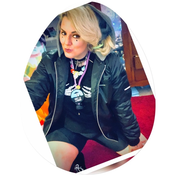 NWT MEMBER’S ONLY Black Bomber Jacket L Hood - Picture 11 of 16